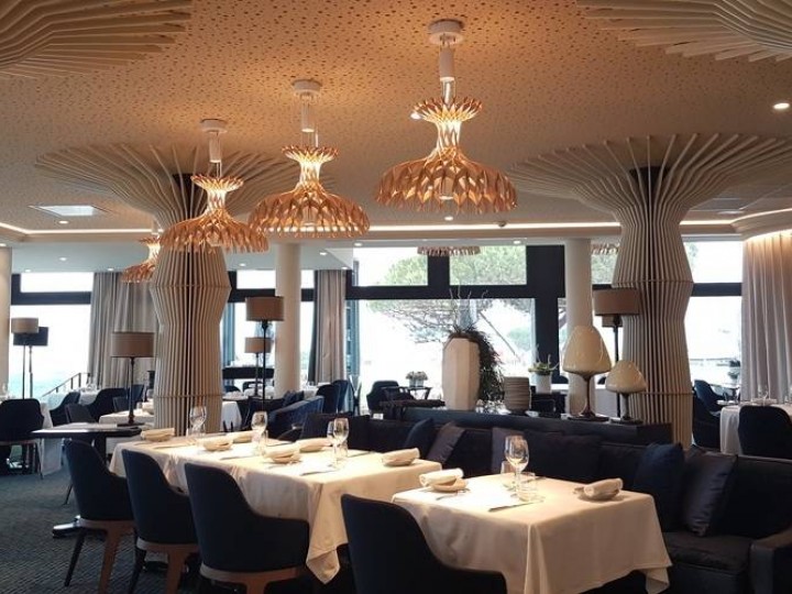 GAYA CUISINE DE BORD DE MER - PIERRE GAGNAIRE Restaurants in CHATELAILLON PLAGE - La Rochelle ...