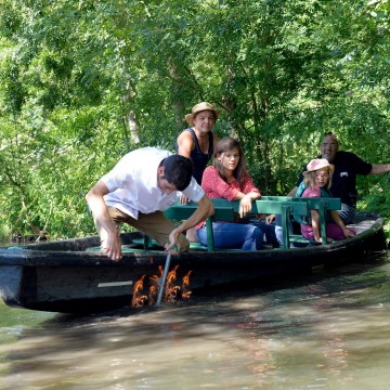 Barque dans le Marais poitevin