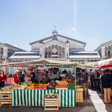 The must-see 19th century market halls !