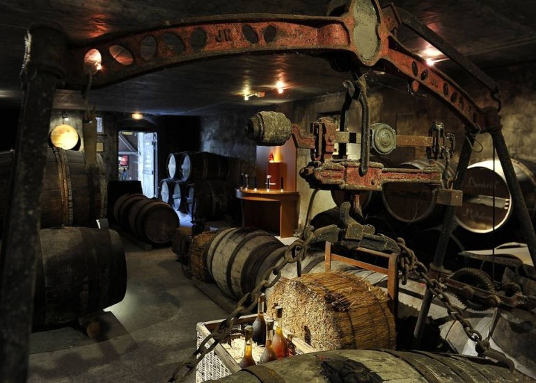 ÉCOMUSÉE DU COGNAC ÉCOMUSÉE DU COGNAC