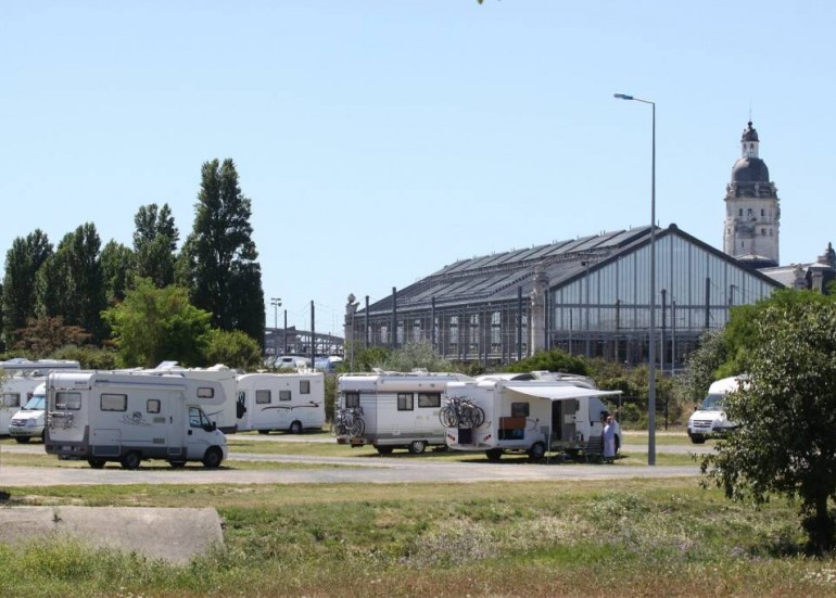 Aire de camping-cars Jean Moulin Aire de camping-cars Jean Moulin