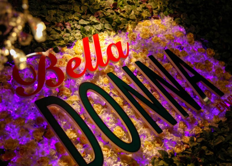 Bella Donna en ville