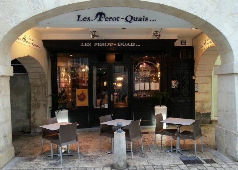 Les Pérots-Quais Les Pérots-Quais