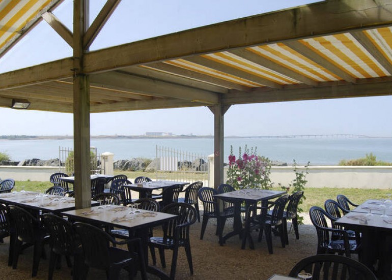 Le Café de la Mer Le Café de la Mer