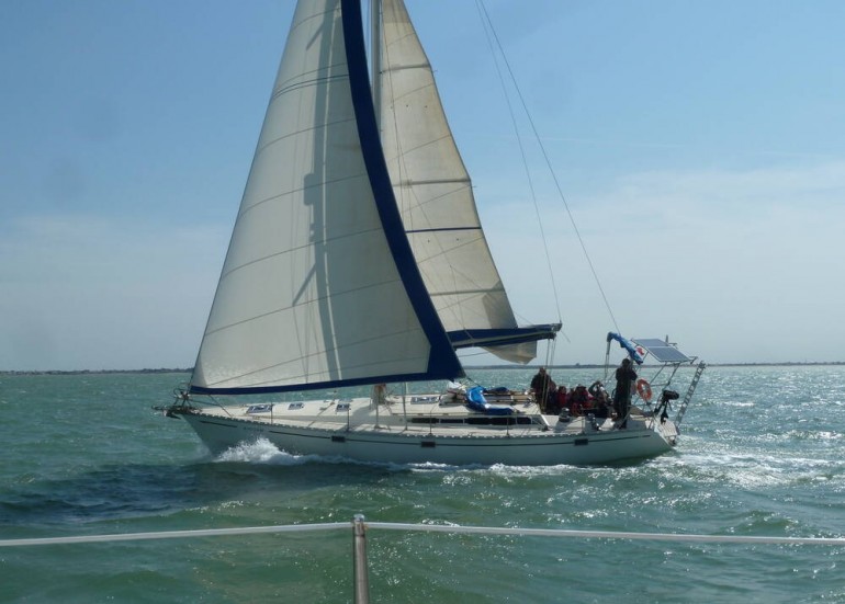 Kélone Kélone