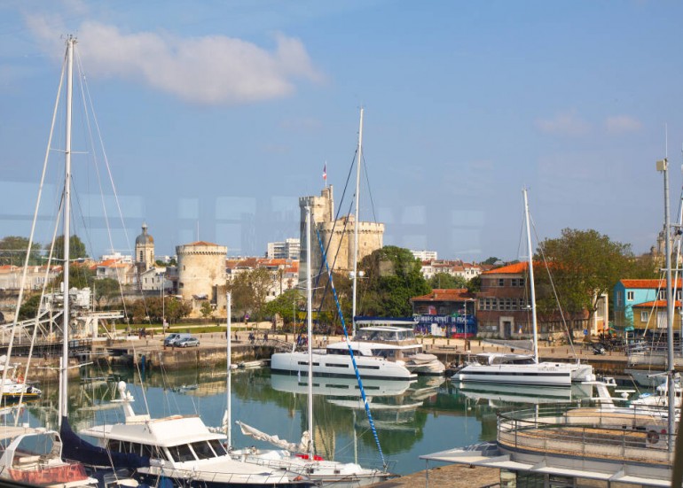 La Rochelle ses 3 ports et sa base sous marine_La Rochelle