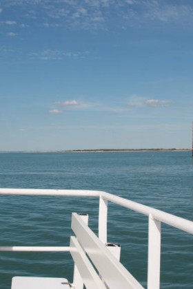 Sea tour with commentary of Fort Boyard - Croisières Inter-îles